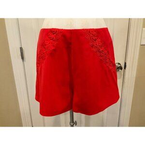 NBD x NAVEN Red Floral Appliqué Zip-Up Short Shorts, Size M